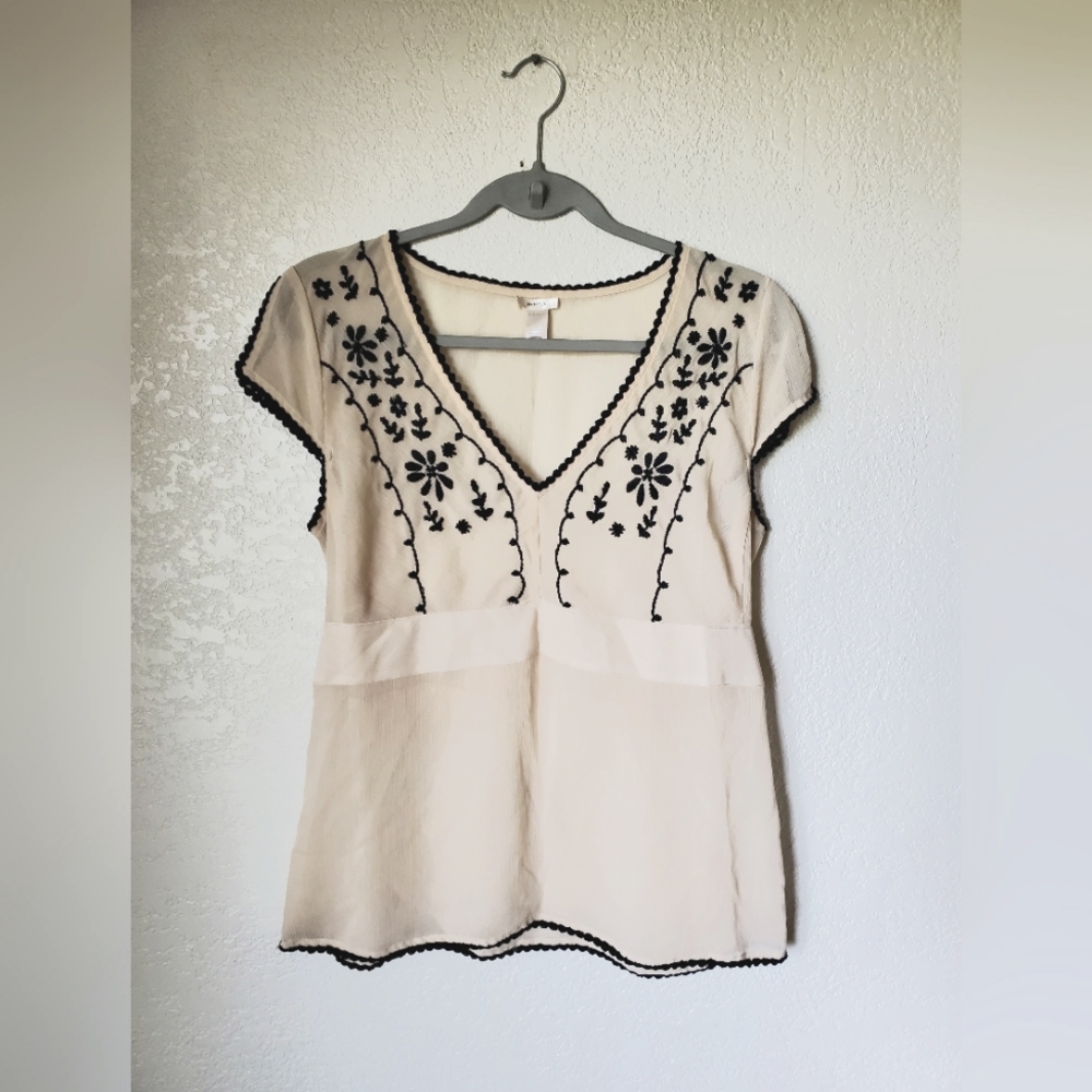 Women's Old Navy, Cream, Sheer, V-neck, Short Sleeve, Blouse
